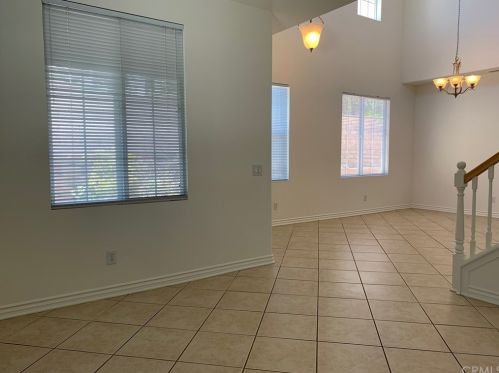 19519 White Rock Ct, Santa Clarita, CA 91321-2188