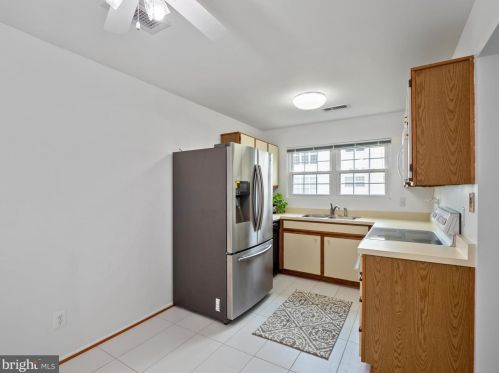1102 Huntmaster Ter, Leesburg, VA 20176-4546