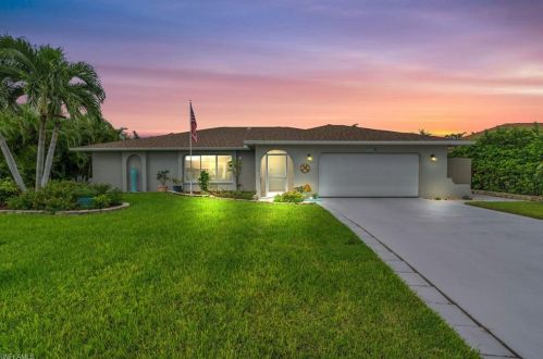 1223 23rd Ter, Cape Coral, FL 33909-3401