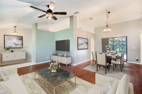 12586 77th Pl, West Palm Beach, FL 33412-2241