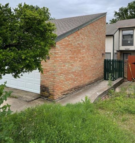 1310 Crosspointe St, Duncanville, TX 75137-2011