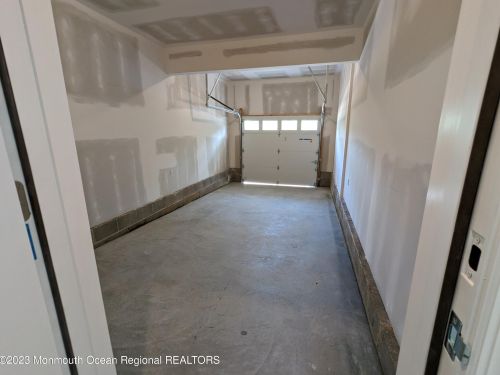 1 Babcock Ln, Willingboro NJ  08046-1603 exterior