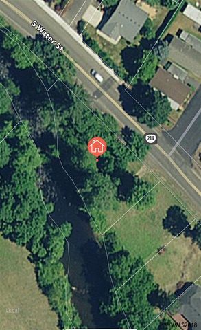 1306 Water St, Silverton, OR 97381-1339