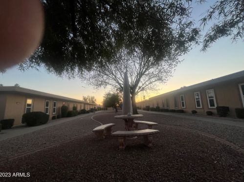 17409 105th Ave, Sun City, AZ 85373-1921