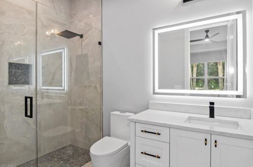 835 11th St, Naples FL  34117-2286 exterior