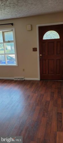 120 Virginia Ave, Carlisle PA  17013-1072 exterior