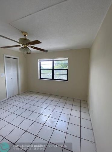 9440 8th St, Boca Raton FL  33428-6828 exterior