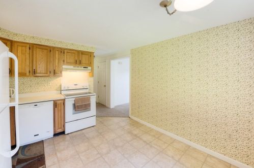 14 Linwood Rd, Natick MA 01760-3707 exterior