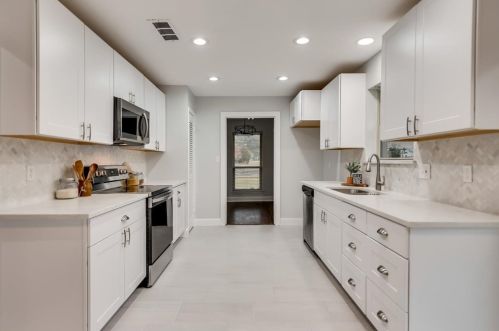 2739 Colfax Cir, Plano, TX 75075-3157