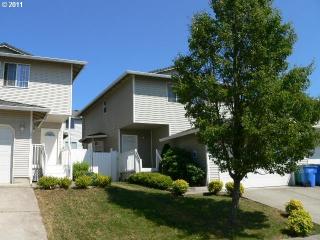 3229 Olive St, Vancouver, WA 98660-2084