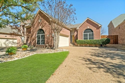 3016 Prestonwood Dr, Plano TX  75093-8853 exterior