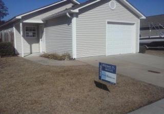 1608 Westpointe Dr, Greenville, NC 27834-8422