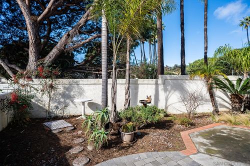 3908 Caminito Terviso, San Diego CA 92122-1971 exterior