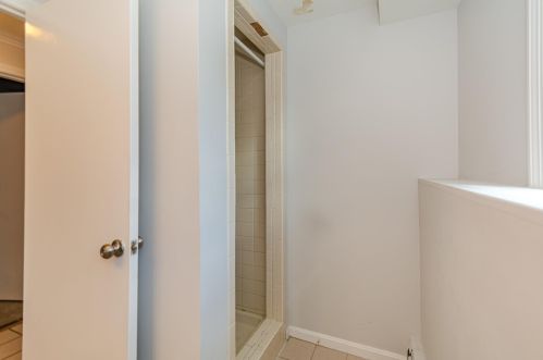 45 Ackerman St, Salem NH  03079-3401 exterior