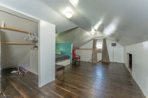 398 Drake Ave, Roselle NJ  07203-1414 exterior