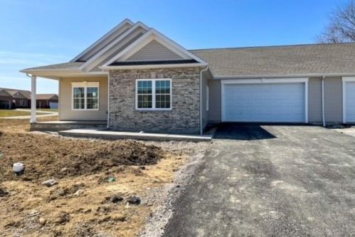 73 Wynfield Ln, New Wilmington, PA 16142