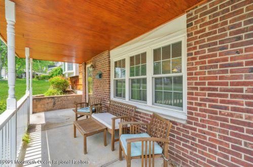 34 Wyoming Dr, Jackson Twp NJ  08527-1544 exterior