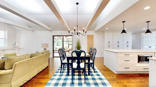45 Kirkside Ave, Milford CT  06460-5919 exterior