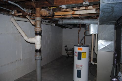 3741 60, Milwaukee WI 53216-2131 exterior