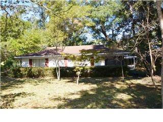 2302 Riviera Dr, Mobile AL  36605-2504 exterior