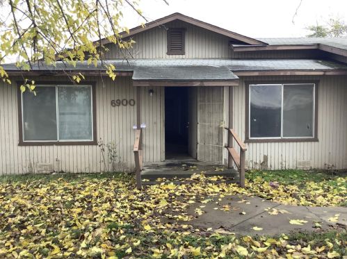 6900 Vine Ave, Winton, CA 95388-9362