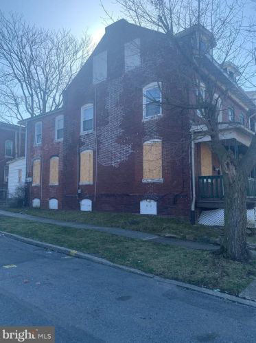 151 18th St, Harrisburg, PA 17104-1502