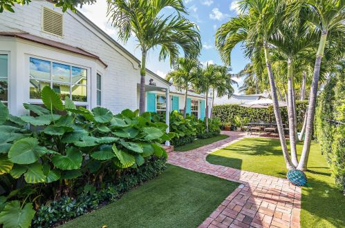 222 County Rd, Palm Beach, FL 33480-3710