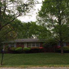 5144 Cochran Dr, Nashville, TN 37220-2012