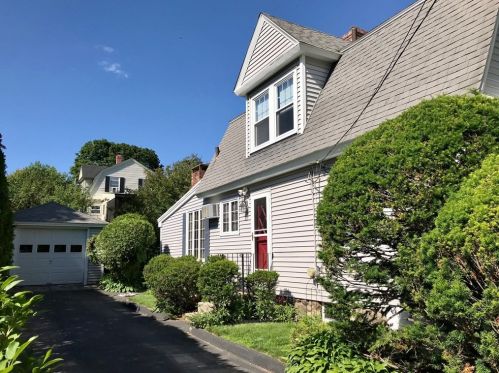 2 Harrison St, Maynard, MA 01754-1828