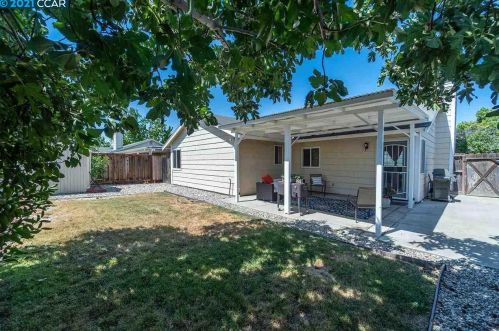 1953 Cardiff Dr, West Pittsburg CA  94565-4049 exterior