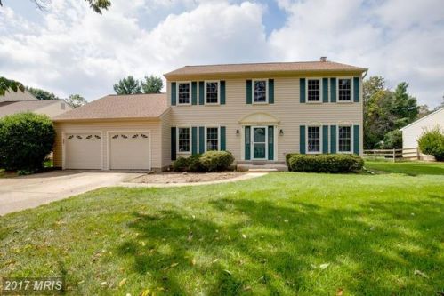 13609 Dairy Lou Ct, Herndon, VA 20171-3342