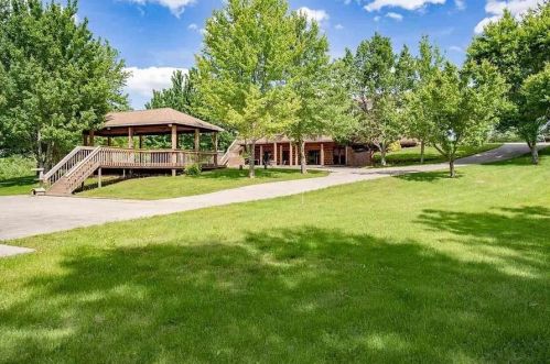800 Koerner Ln, Grants Lick, KY 41001-7271