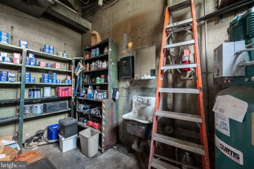 3110 Lancaster Ave, Wilmington DE  19805-1491 exterior