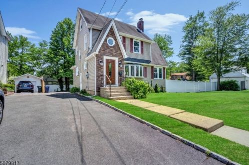10 Kempshall Ter, Fanwood, NJ 07023-1516