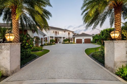 764 Waterway Dr, West Palm Beach, FL 33408-4233