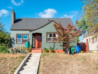 5723 12th Ave, Portland, OR 97211-4217