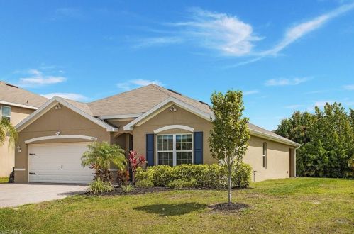 26665 Saville Ave, Bonita Springs, FL 34135-6319