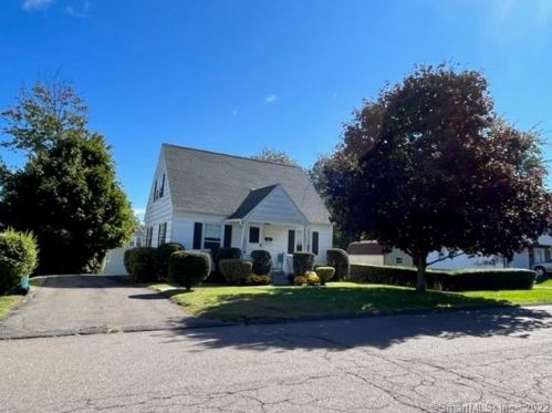 13 Benjamin St, Bristol, CT 06010-6402