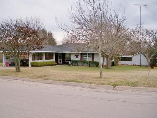 1105 Central Ave, Newport, TX 76230-4004