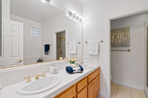 5337 Manderston Dr, San Jose CA  95138-2250 exterior
