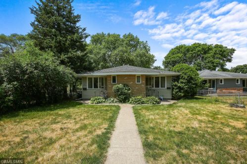 3516 Spain Pl, Minneapolis, MN 55418-1238