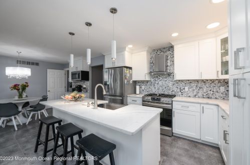 1913 Tiltons Corner Rd, Belmar, NJ 07719-9786