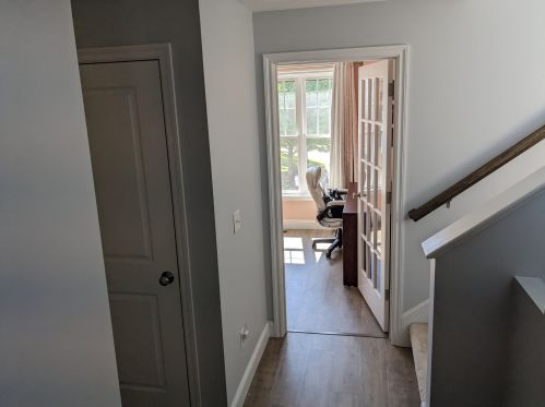23 Bennett St, Nashua NH  03064-2052 exterior