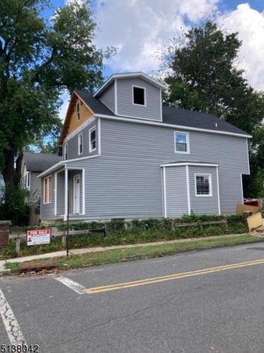 306 Park St, East Orange NJ  07017-1848 exterior