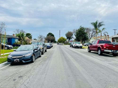 11018 Crossdale Ave, Downey CA 90241-3123 exterior