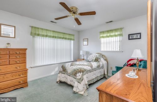 6702 Normandy Dr, Mount Laurel NJ  08054-5993 exterior