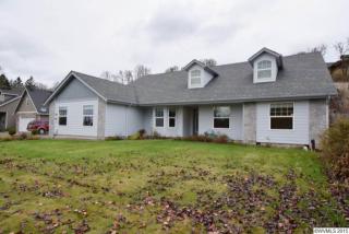 2635 Santiam St, Stayton, OR 97383-2194