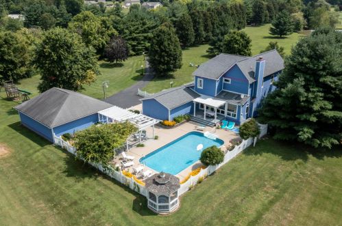 6211 Amanda Northern Rd, Carroll, OH 43112-9560