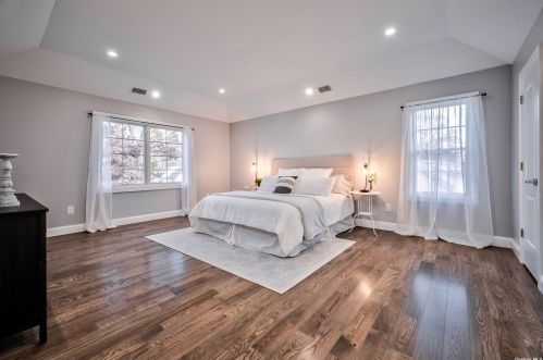 542 Linden St, Hempstead NY  11552-2649 exterior