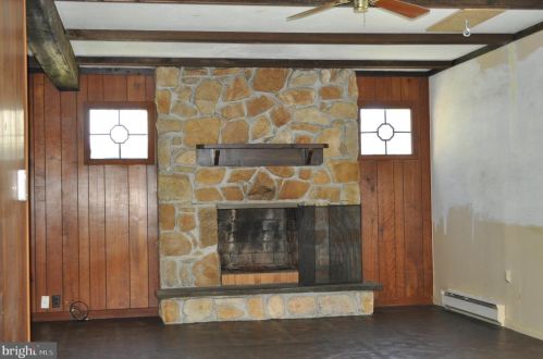 142 Gable Rd, Paoli PA  19301-1848 exterior